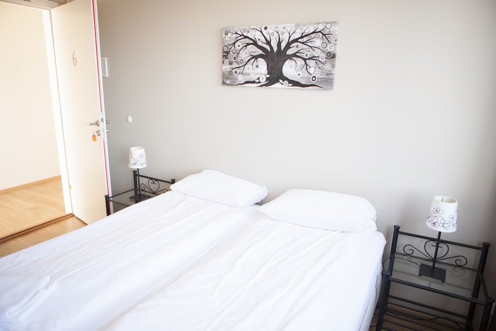 Lyngas Guesthouse 26/74