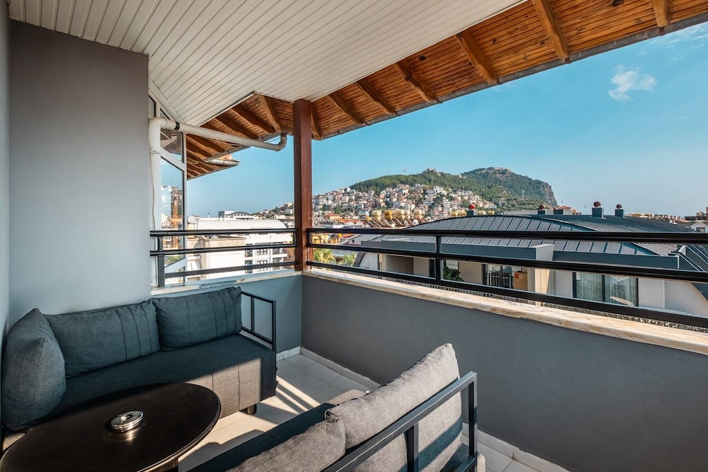 Babaoglu Apart Hotel 36/48