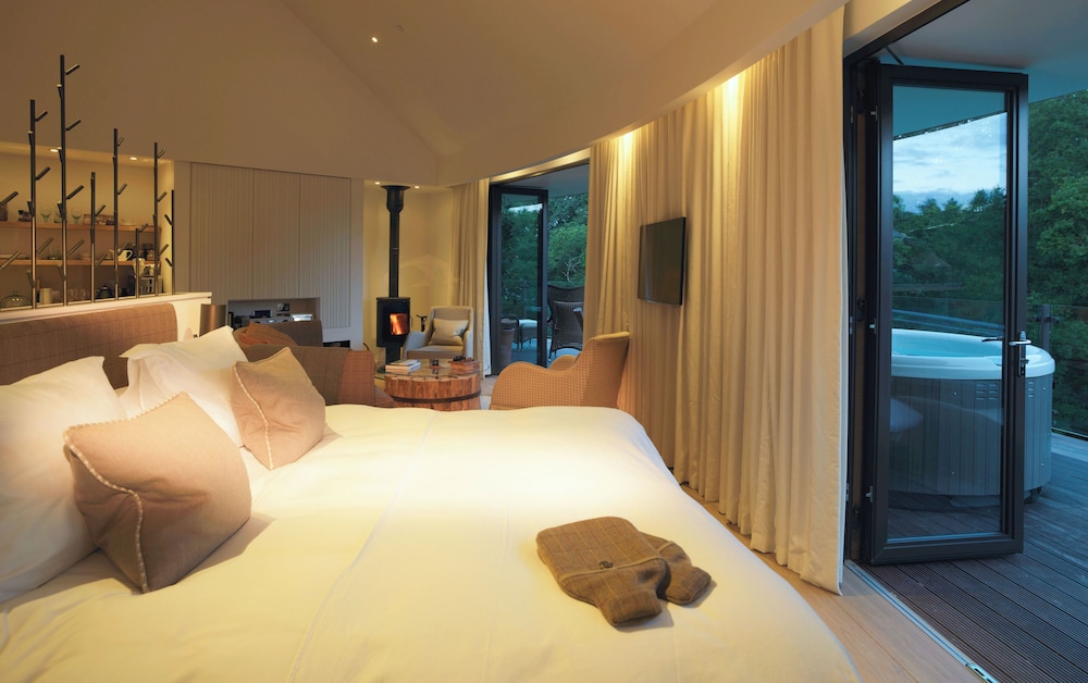 Tree House, Studio, Suite, King Bed