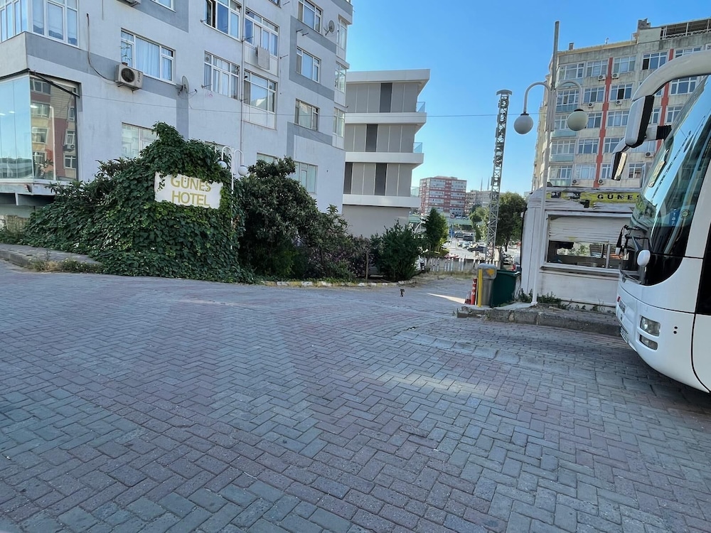 Gunes Hotel Merter Istanbul 65/68