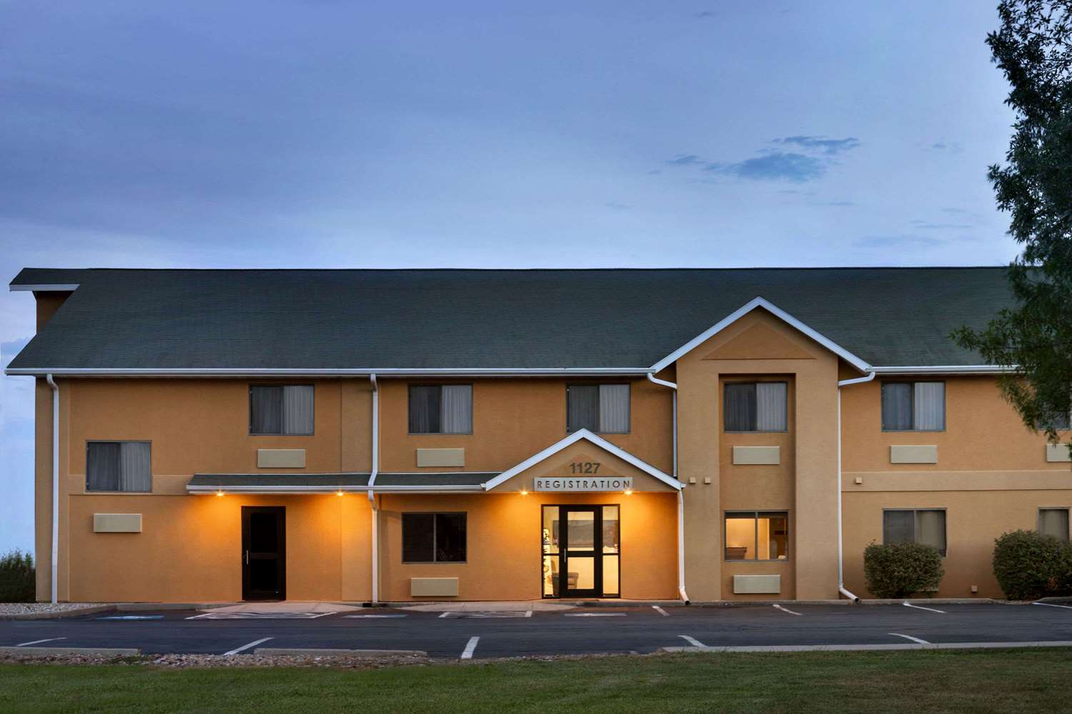 Travelodge By Wyndham Marysville 2/21