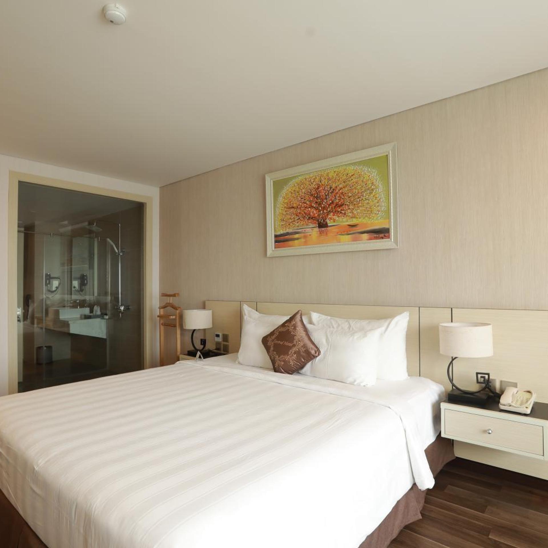 Central Hotel Thanh Hoa 12/48