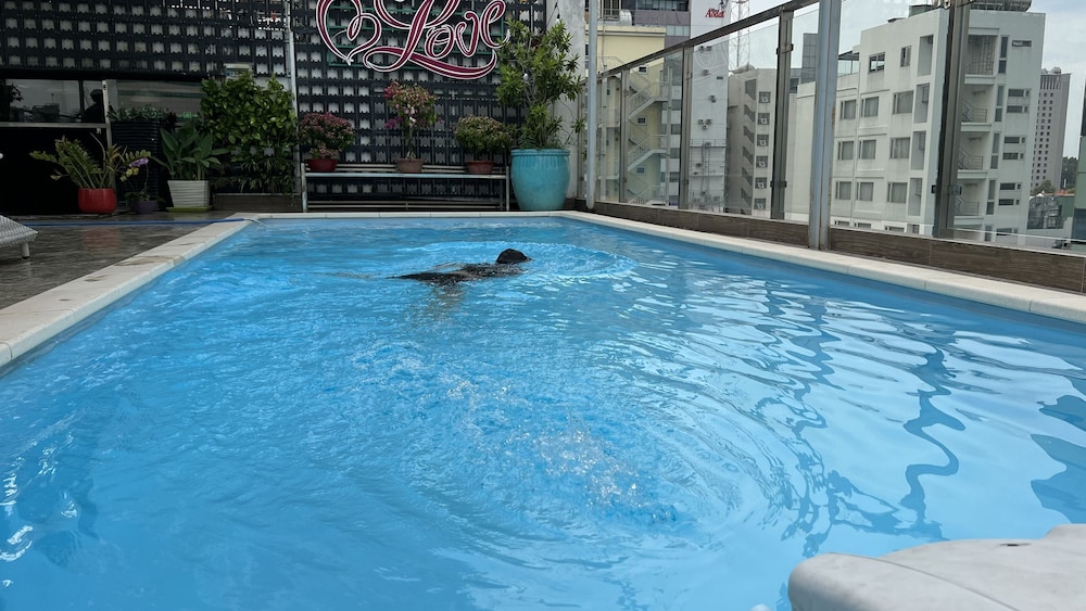 Nicecy Hotel Suites Spa 61/65