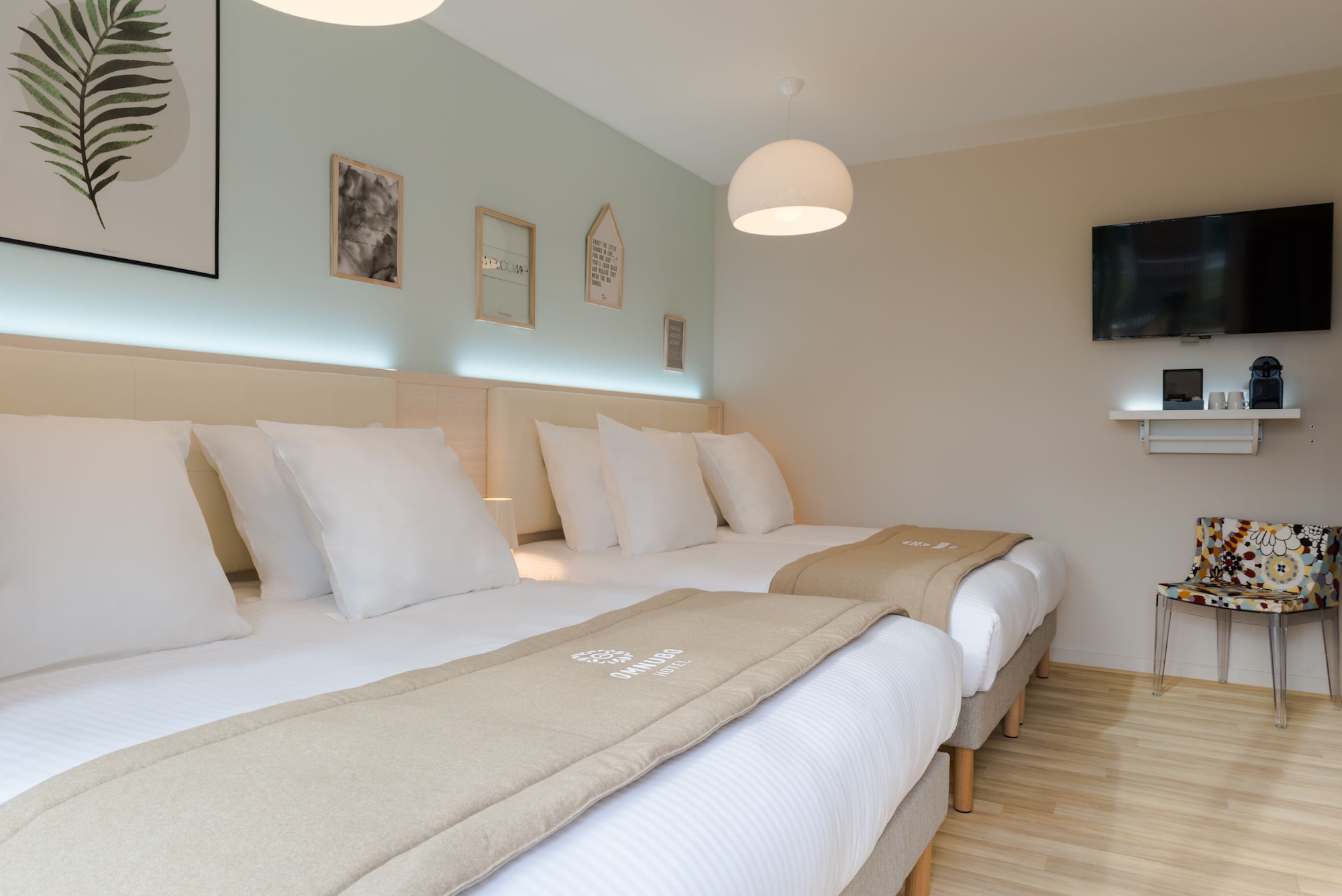 Family, King and Twin Beds, Balcony