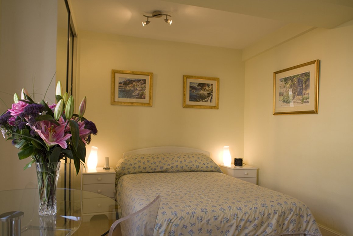 Chelsea Cloisters Serviced Apartments 108/121