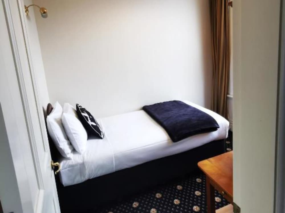 Highland House Boutique Hotel 22/35