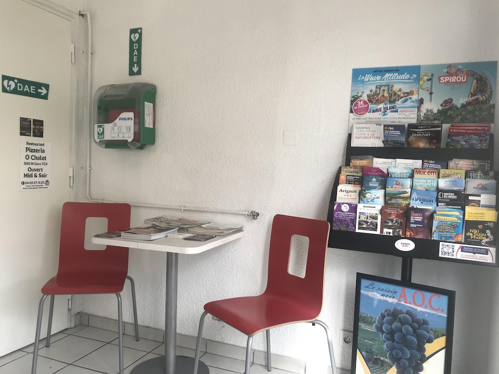 Hotel Premiere Classe Avignon Courtine 32/50