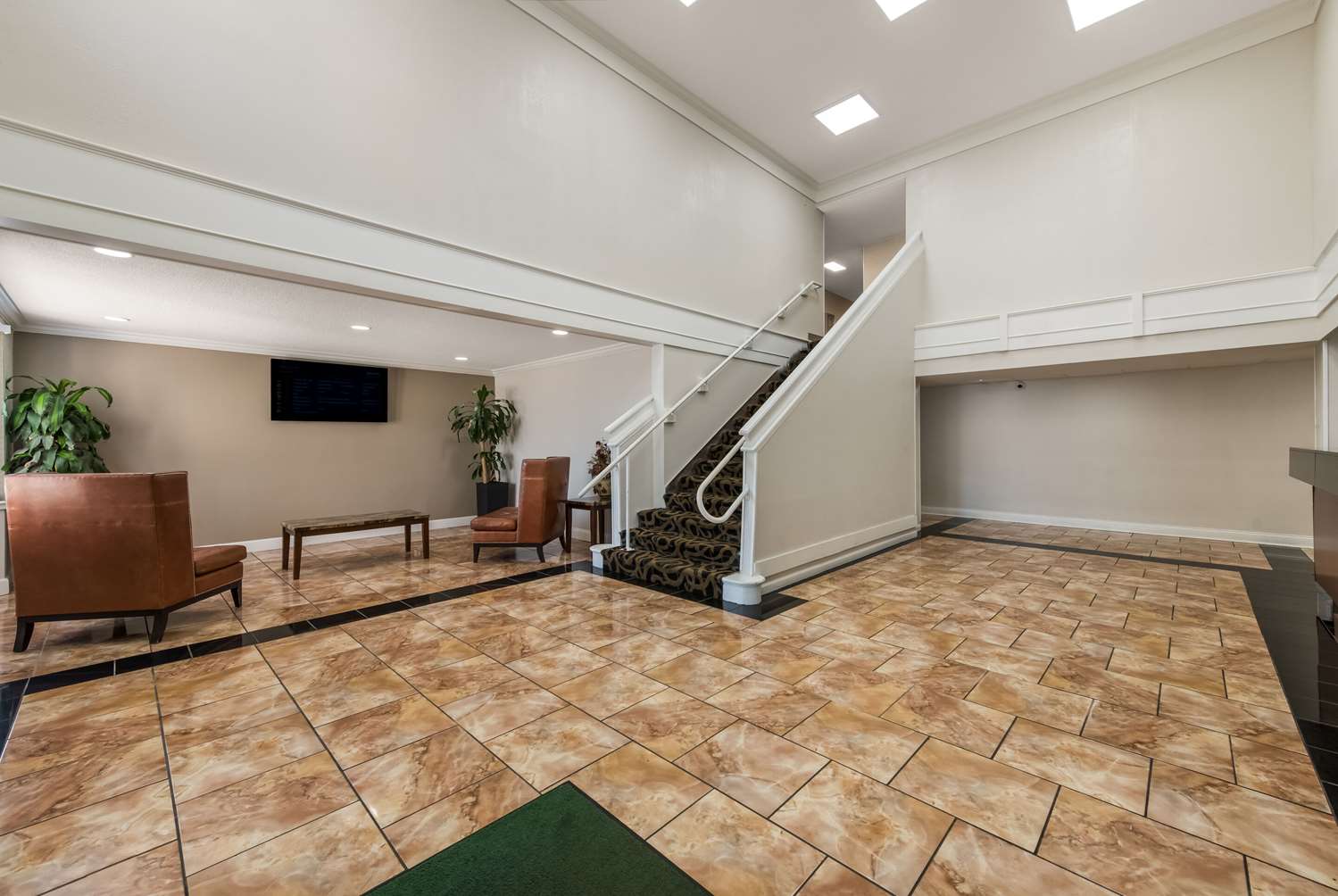 Quality Inn Saint Louis Airport 25/43