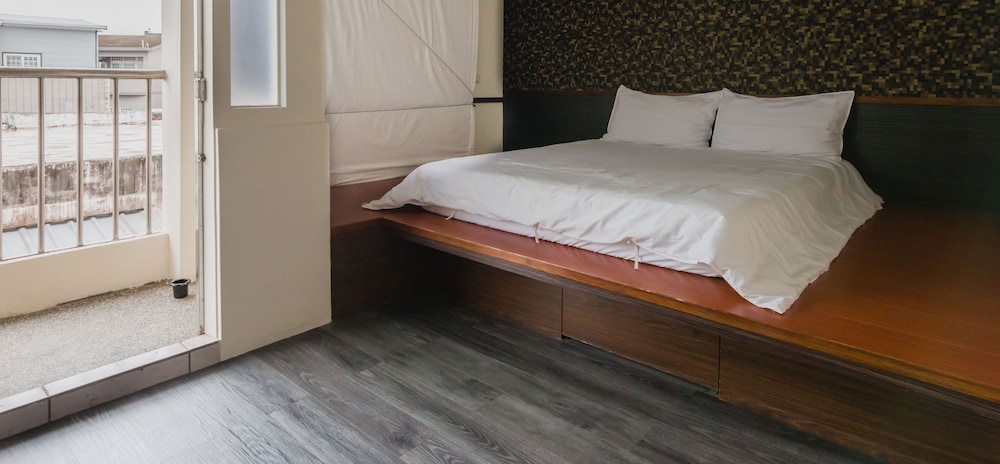 SUPERIOR, DOUBLE BED, BALCONY