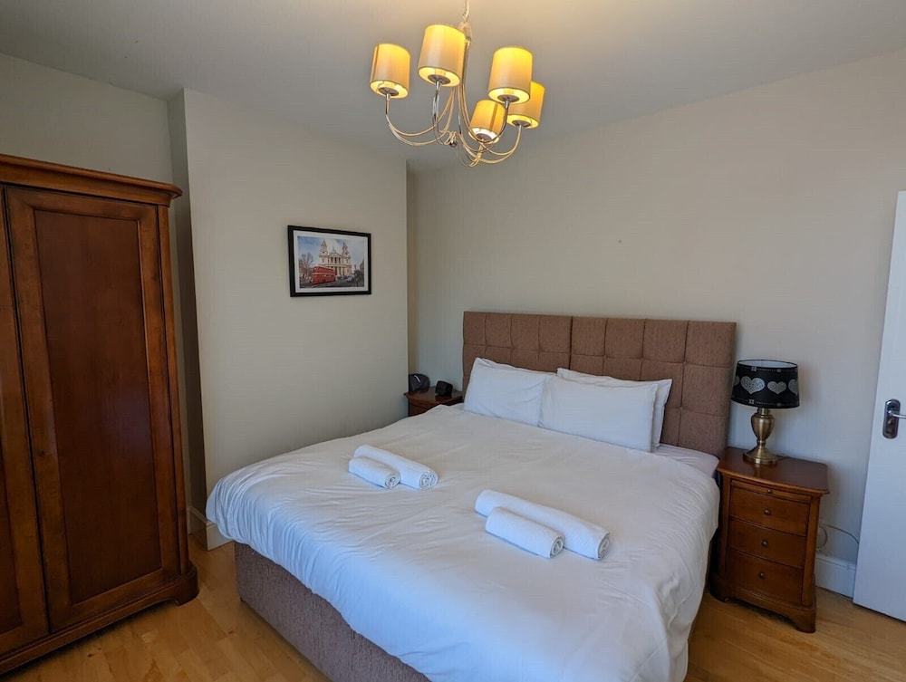 Castletown House 33/70
