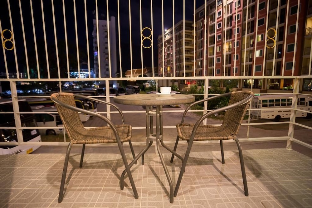 The Elegant Patong 15/18