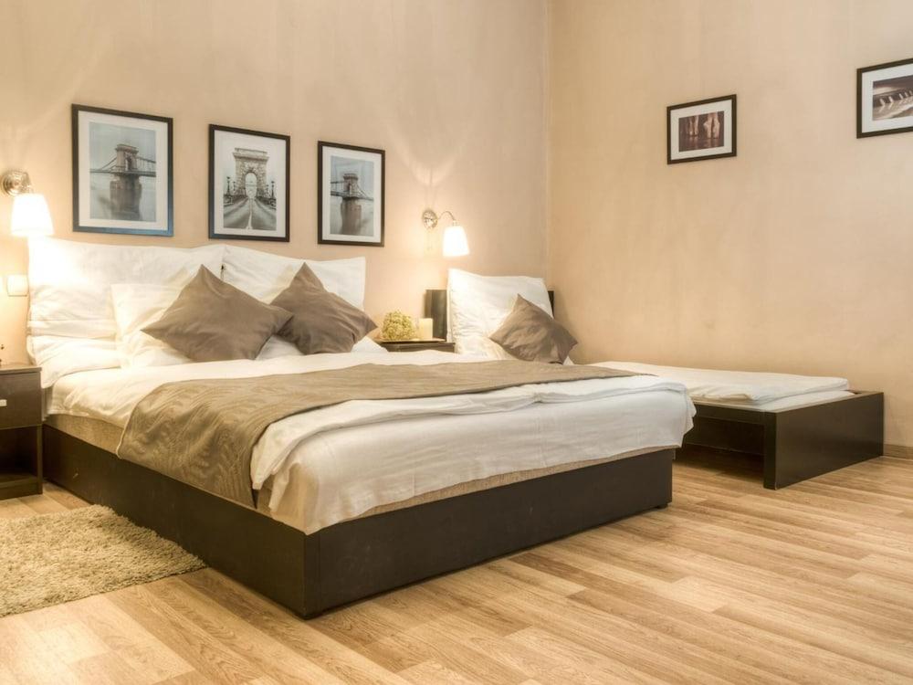 Budapest Ville Bed&Breakfast 14/64