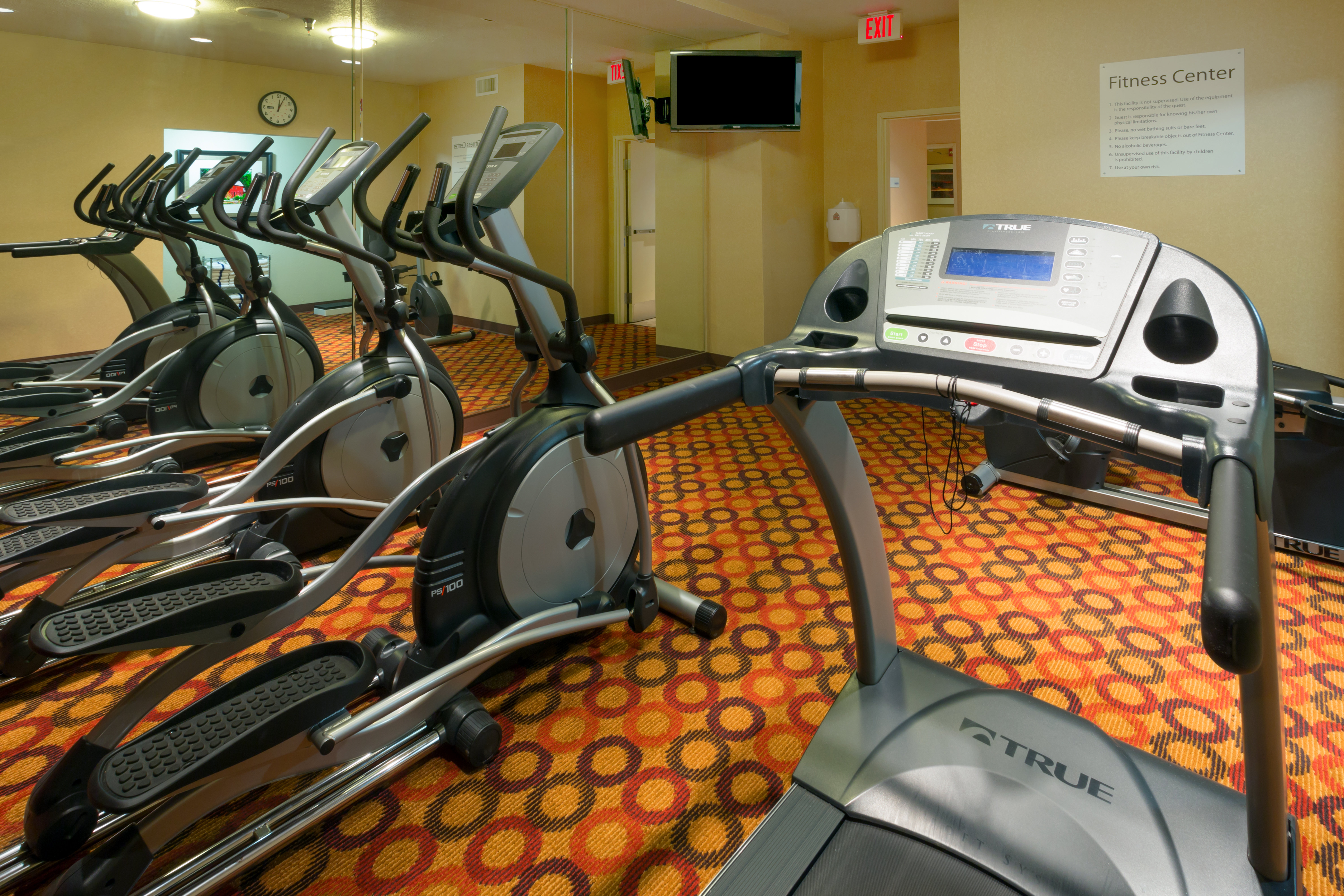 Holiday Inn Express Grants Pass 30/46