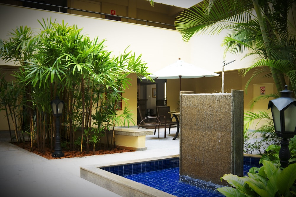 Cedro Hotel 6/68