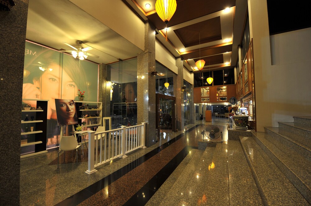 Phayao Northen Lake Hotel 5/32
