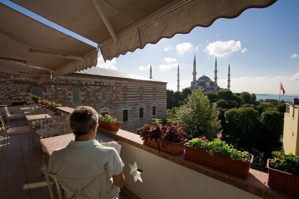 Turkoman 25/50