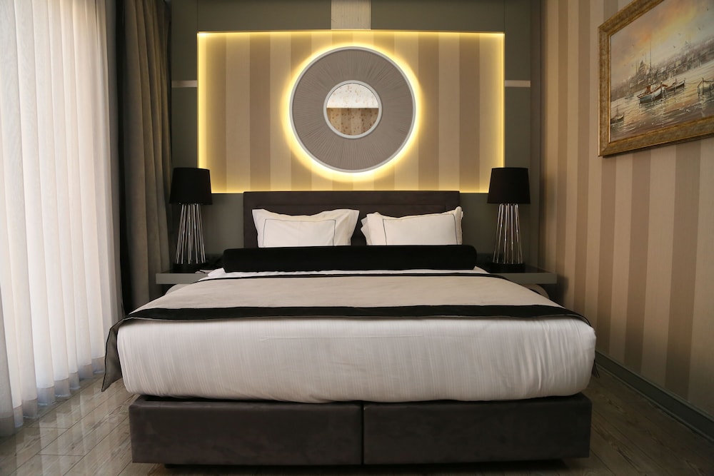Ramada Hotel & Suites by Wyndham Istanbul Sisli 29/51
