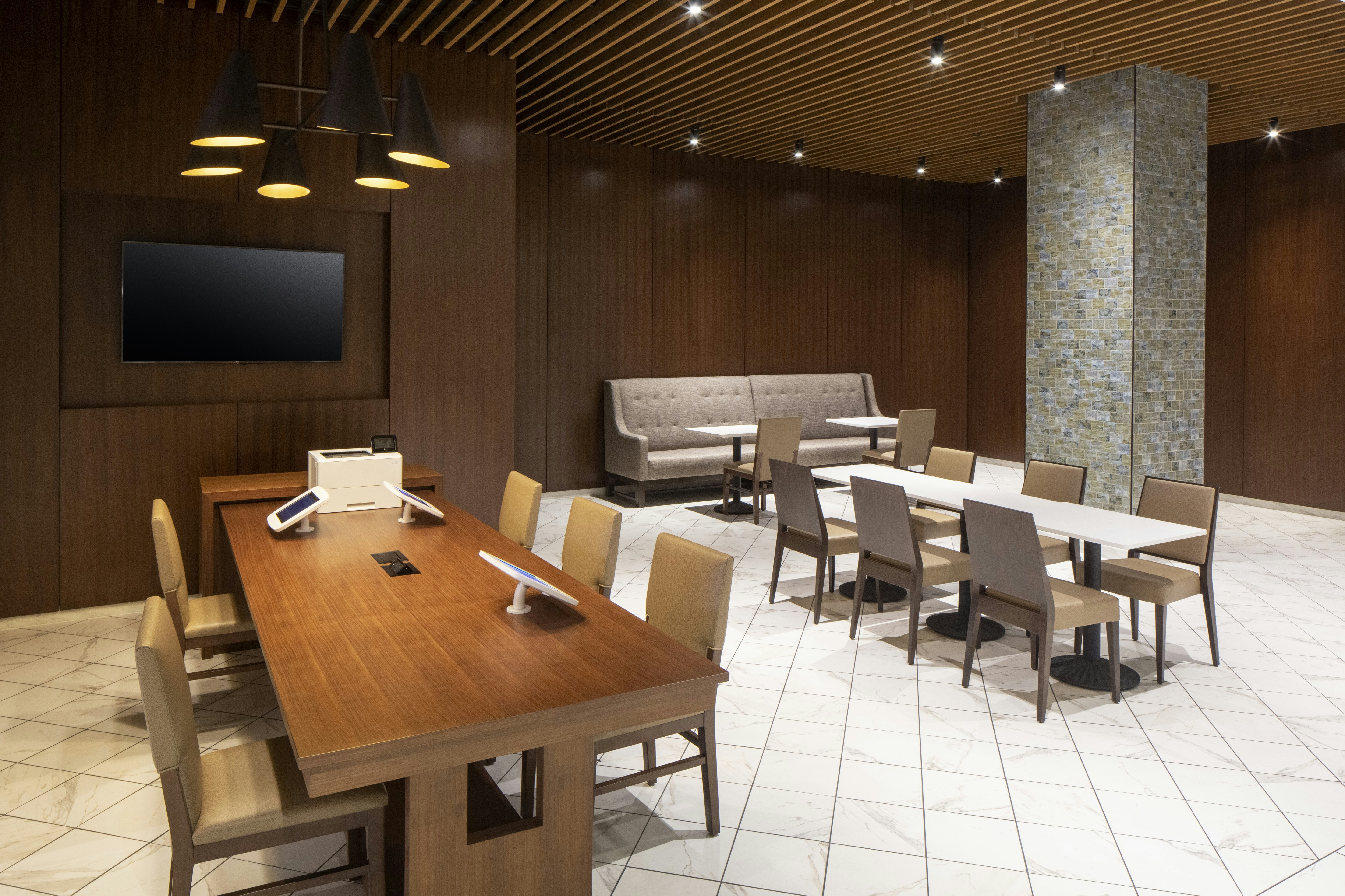 Hilton Rochester Mayo Clinic Area 49/49