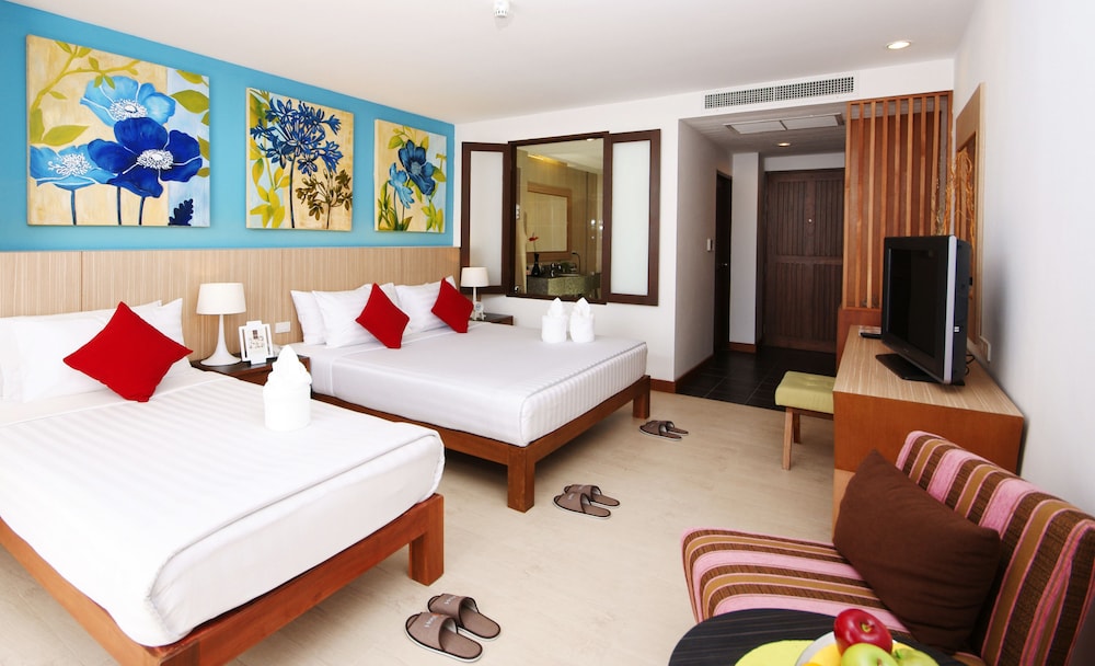 Hotel J Pattaya 32/70