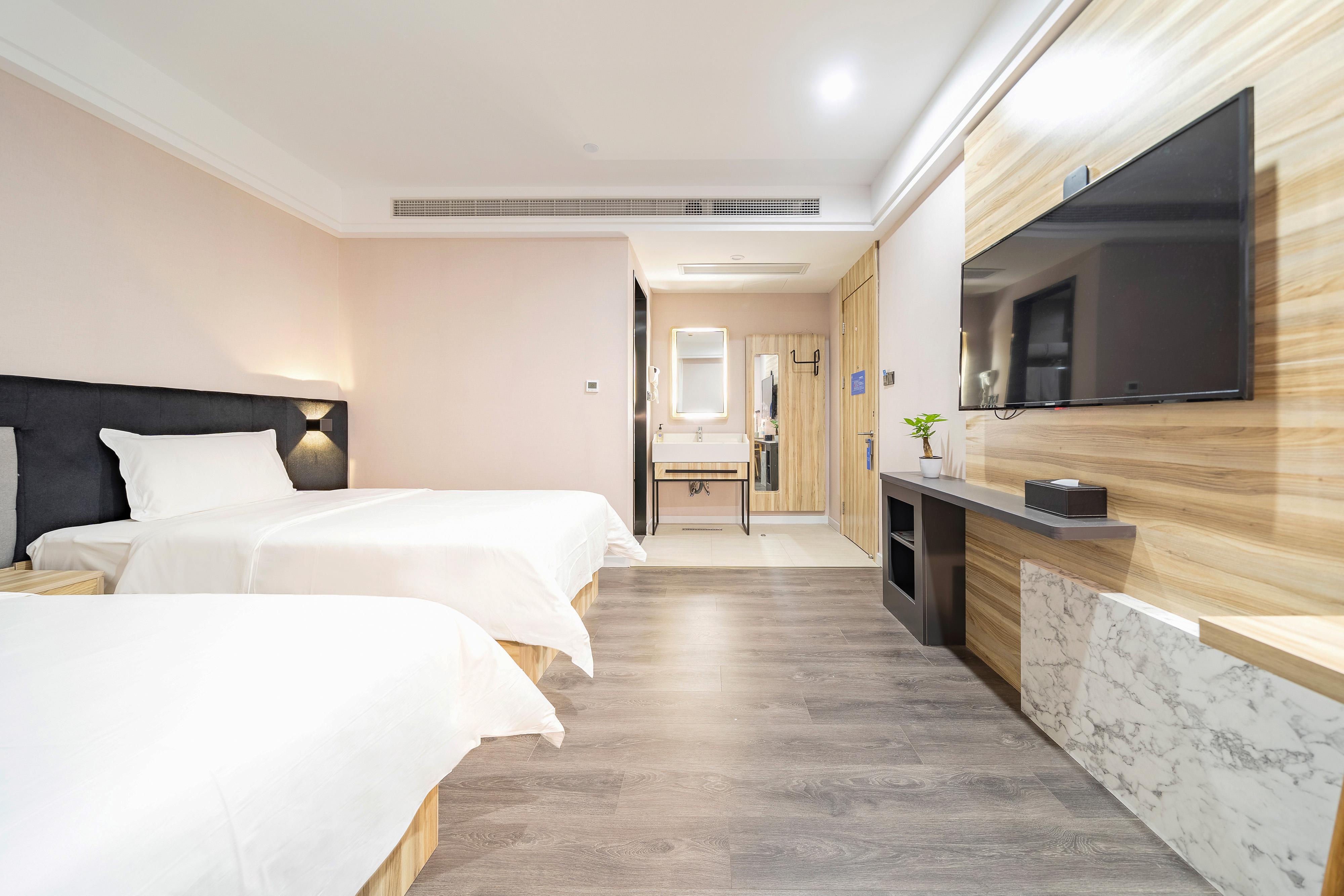 Hanting Hotel Shanghai Wujiaochang 10/27