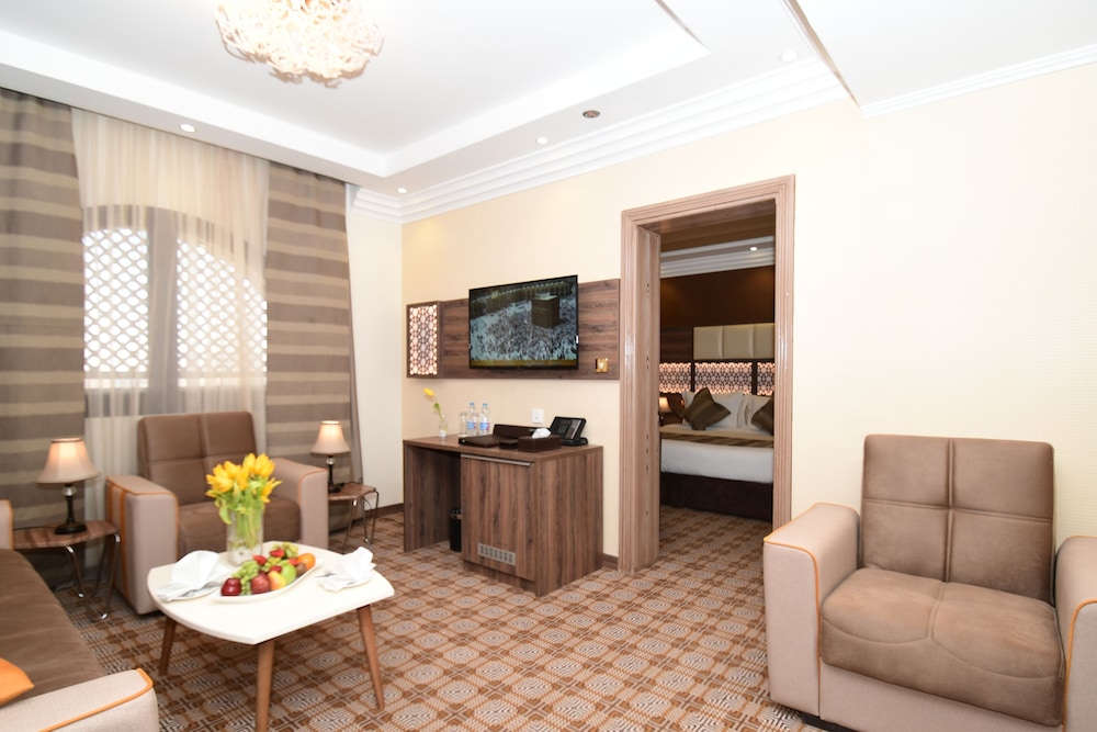 الذهبي جولدن توليب(Golden Tulip Al Zahabi) 30/50
