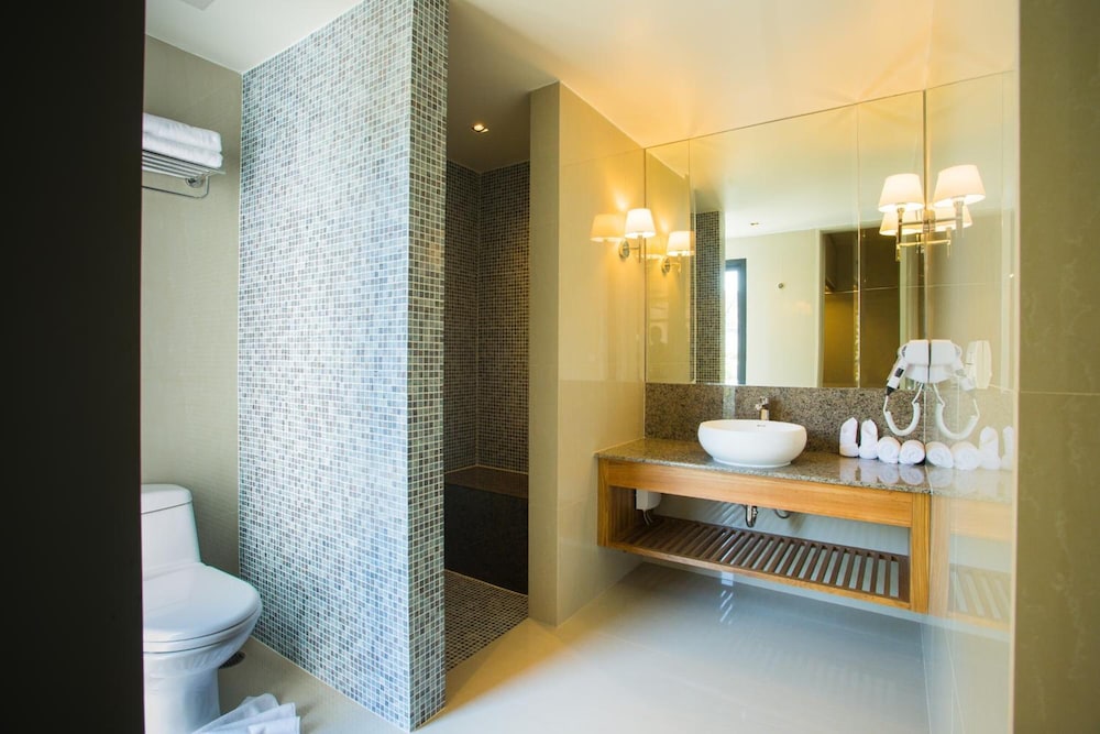 Lanna Thaphae Hotel 34/54