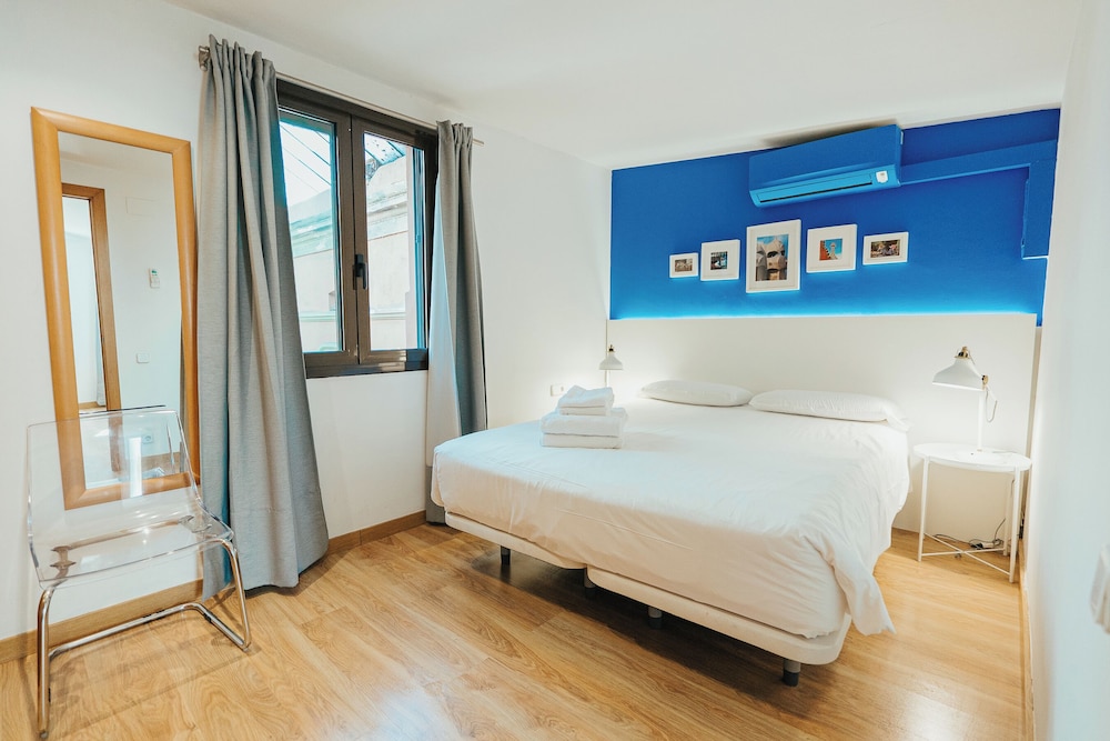 3 BEDROOMS, FAMILY, APARTMENT
