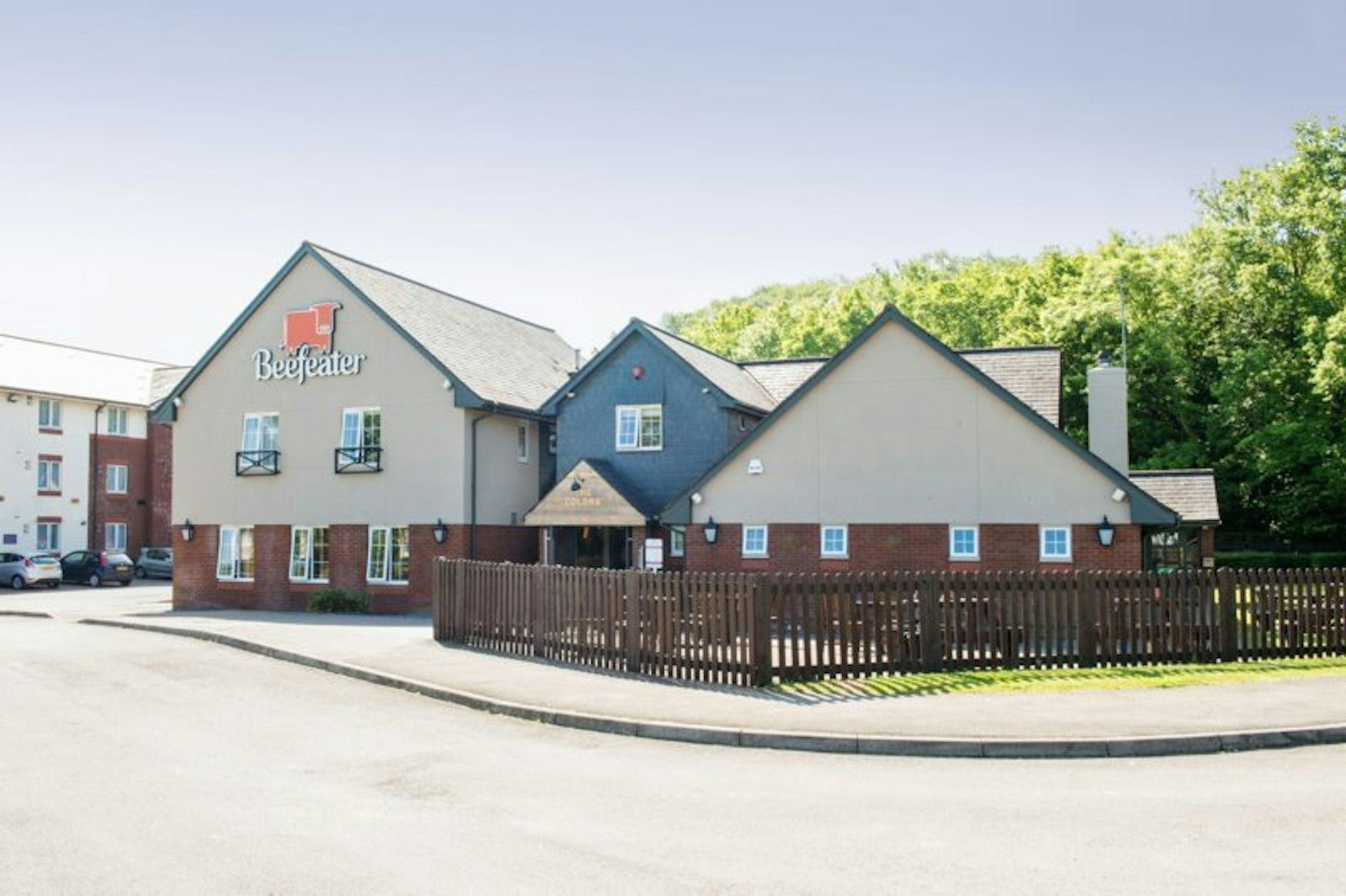 Premier Inn Newport Wales (M4, J24) 9/38