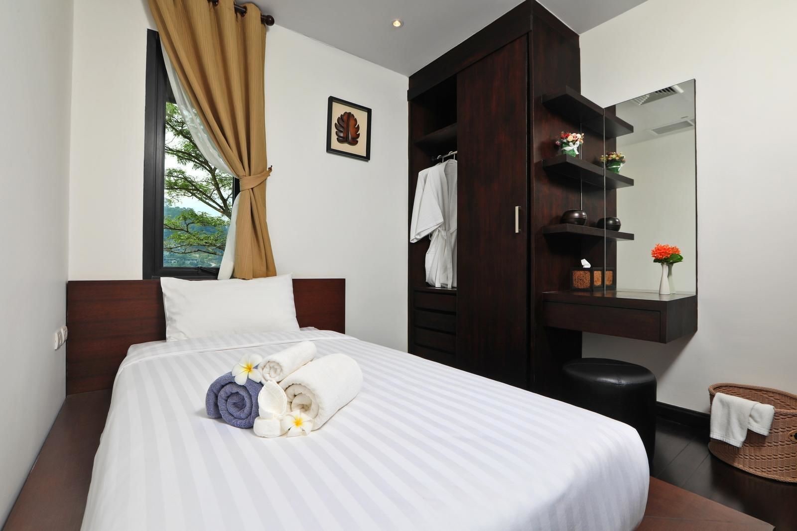 2 BEDROOMS, VILLA, HILL VIEW