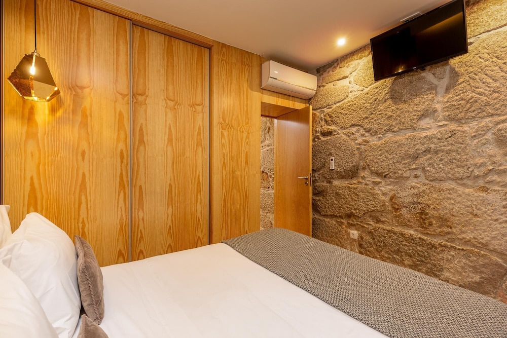 YOUROPO - Ribeira Gaia 22/48