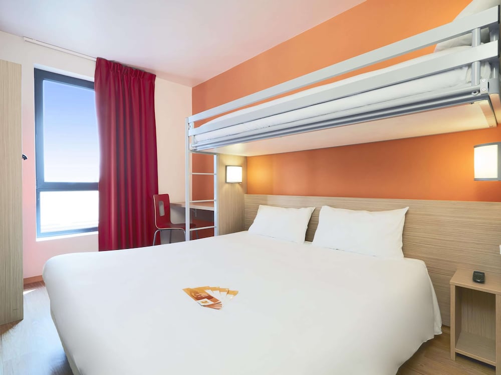 Hotel Premiere Classe Chartres Barjouville 20/50