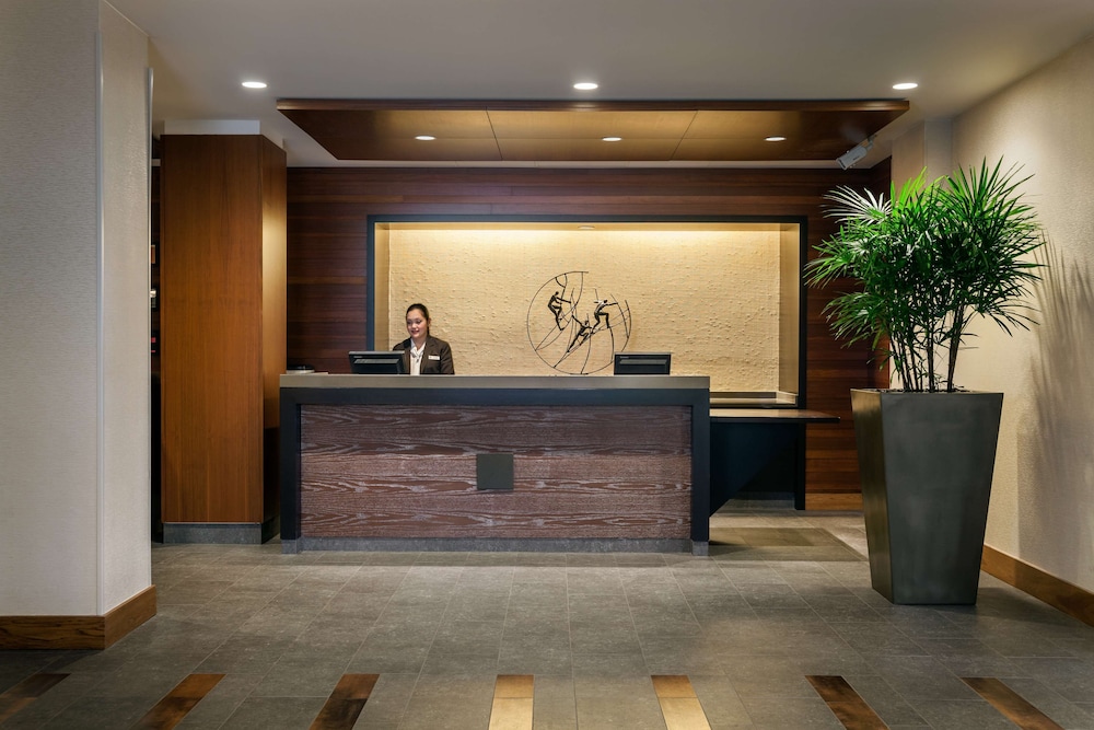 Doubletree By Hilton San Francisco Airport 10/85