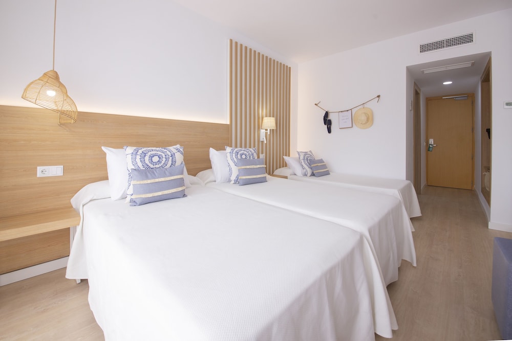 Hotel Cala Font 9/41