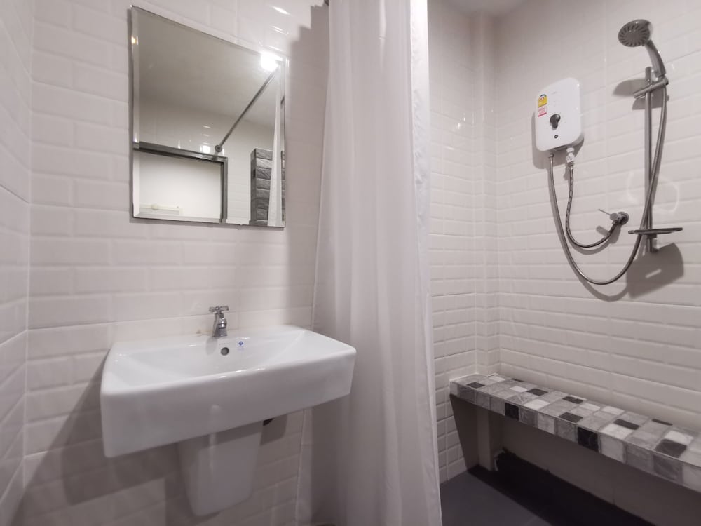 Amara Resort Hua Hin 50/50