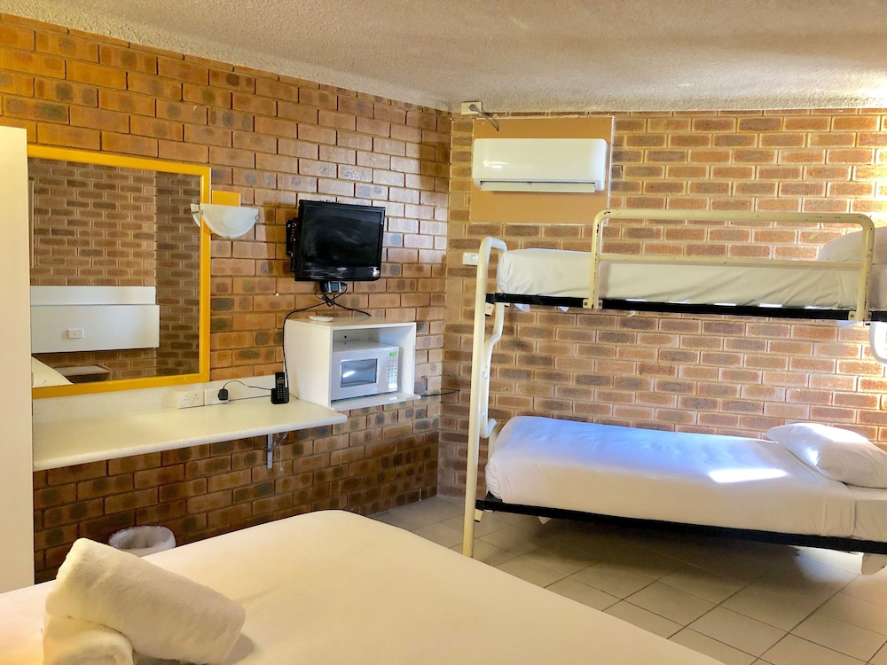 Marco Polo Motor Inn 29/56
