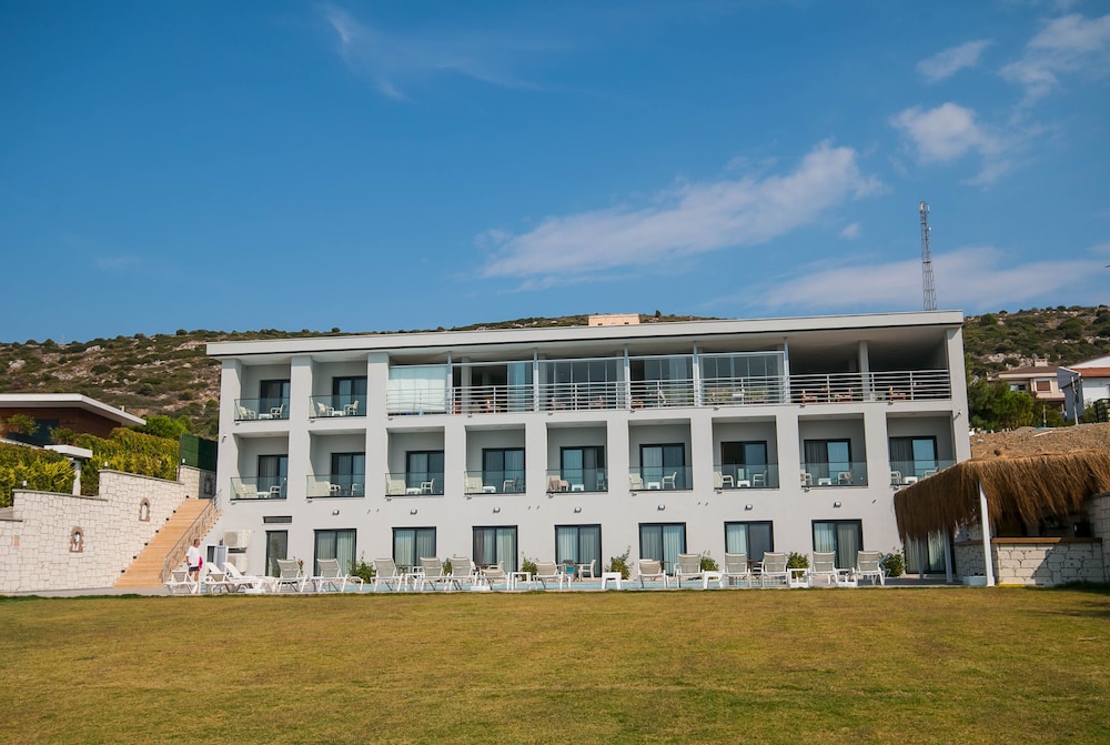Life Point Boutique Hotel 3/20