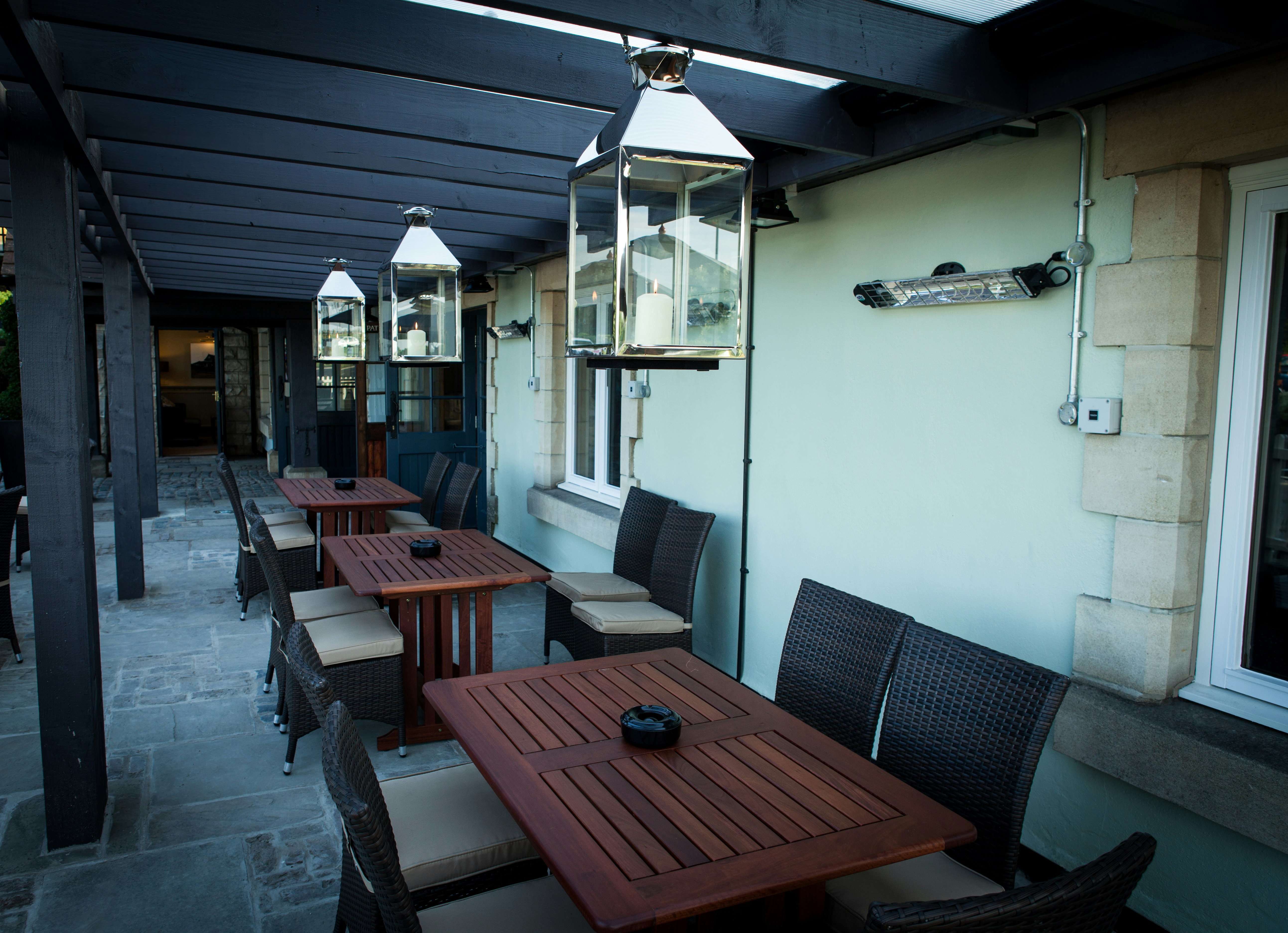 The Red Lion 32/46