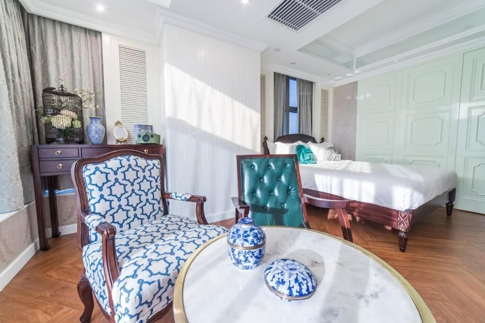Tung Nam Lou Art Hotel 37/50