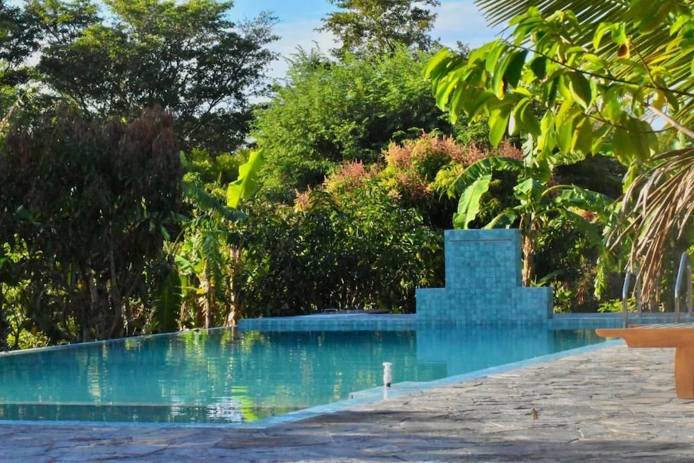 Sinhagiri Villa 31/37