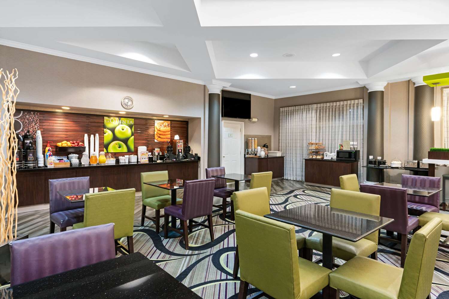 La Quinta Inn Suites By Wyndham Mesa Superstition Springs 36/52