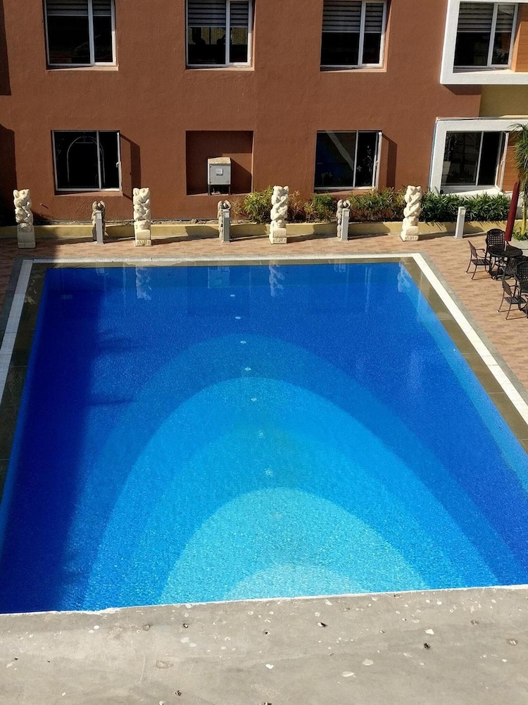 Club Mahindra Dwarka 26/29
