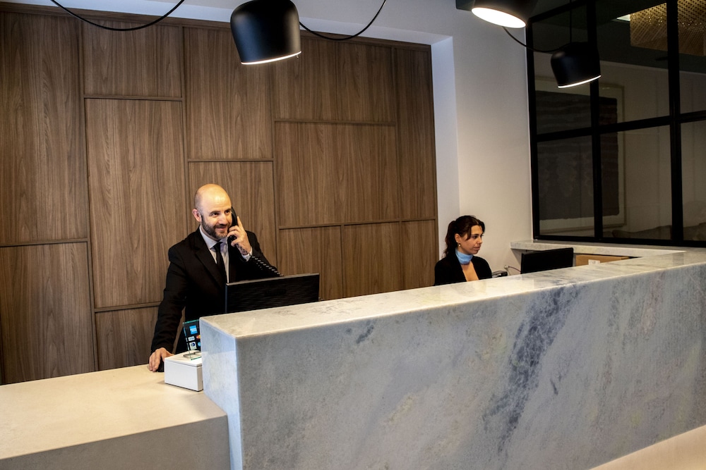 Grupotel Gravina 8/64