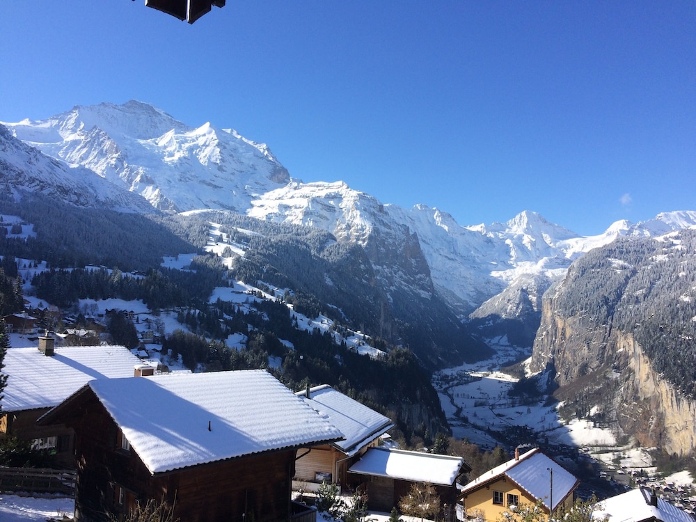 Hotel Bellevue Wengen 42/50