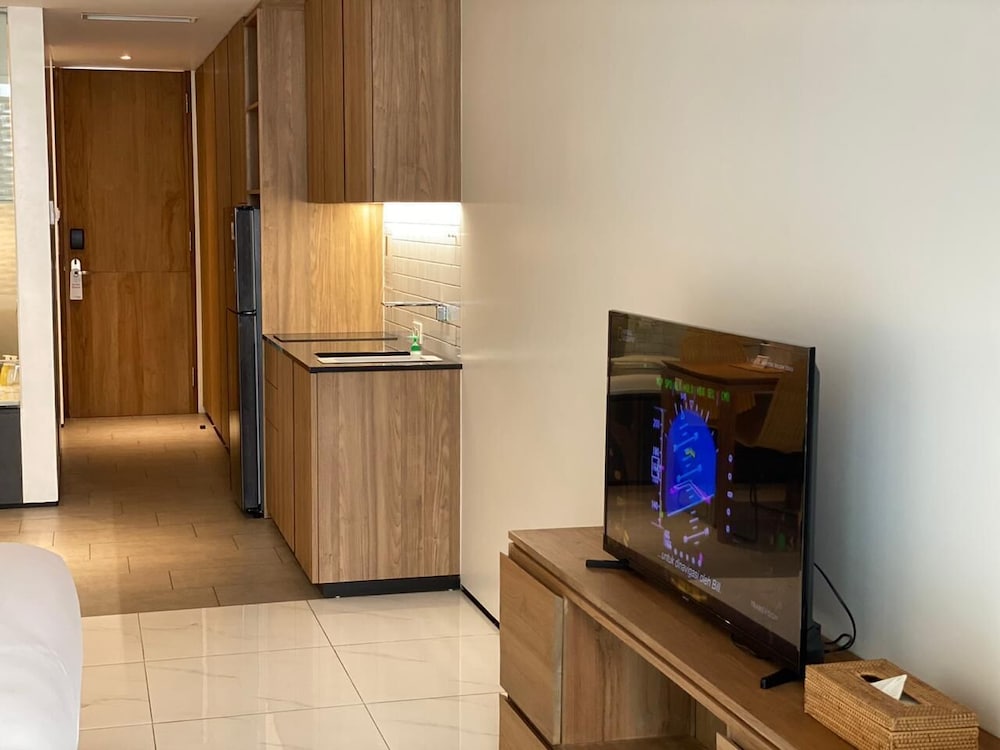 Nagomi Suites & Hotel 7/50
