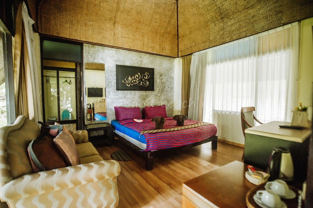 White Sand Beach Resort 47/74