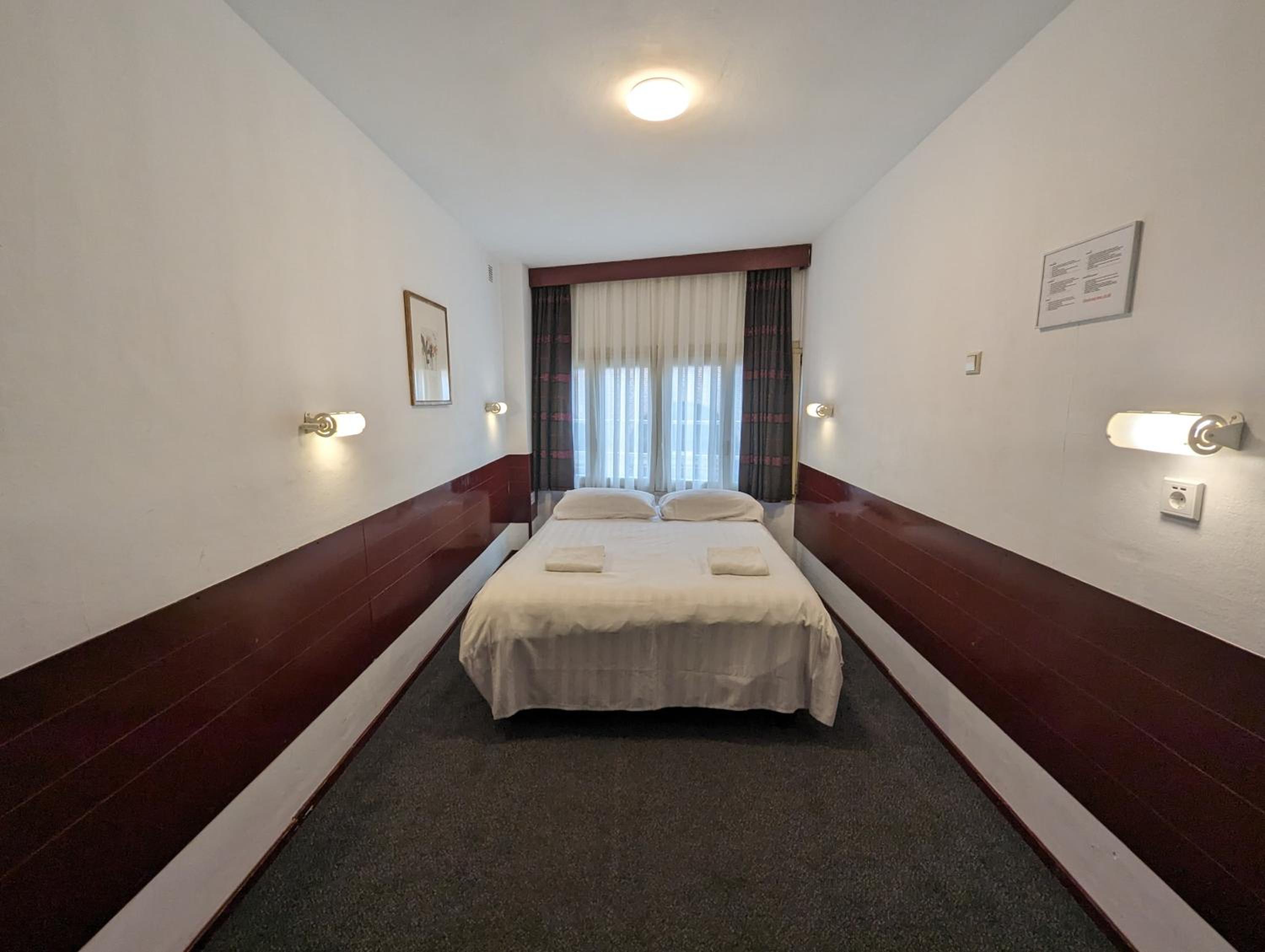 Budget Hotel Ben 11/50