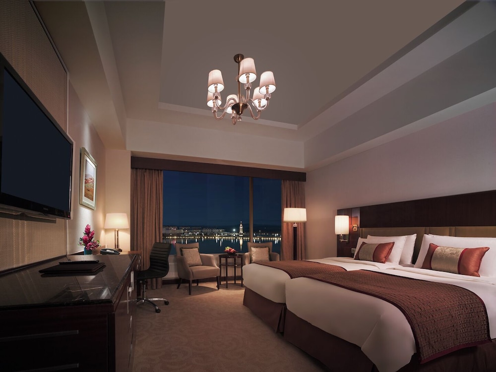 Shangri-La Manzhouli 7/39