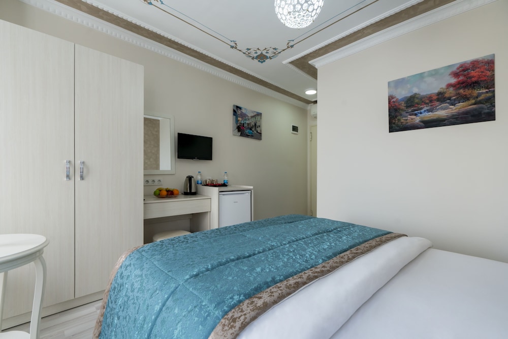 Atam Suites Apart 16/50