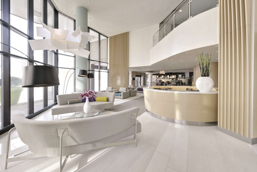 Radisson Blu Toronto Downtown 3/38