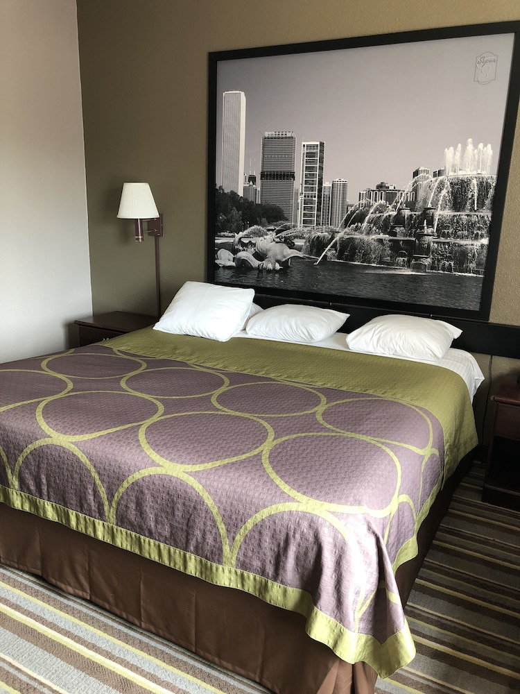 Super 8 By Wyndham Aurora/Naperville Area 15/39